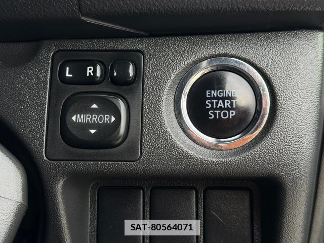 Toyota HIACE VAN 2015-10 7801018-11