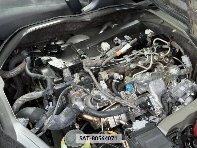 Toyota HIACE VAN 2015-10 7801018-18