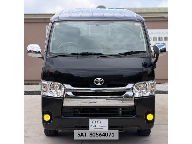 Toyota HIACE VAN 2015-10 7801018-7