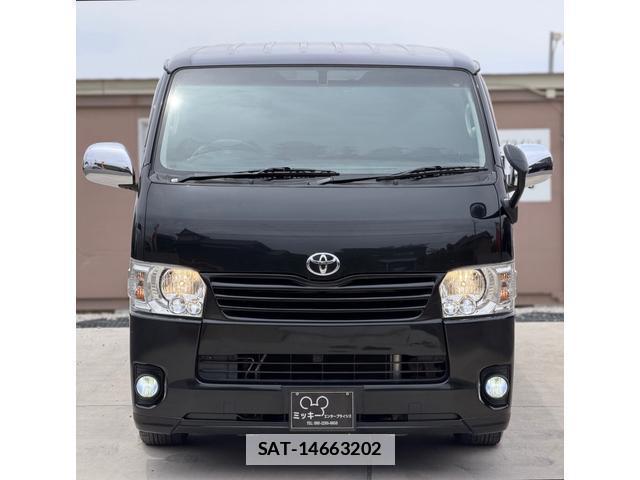 Toyota HIACE VAN 2014-12 7801022-9