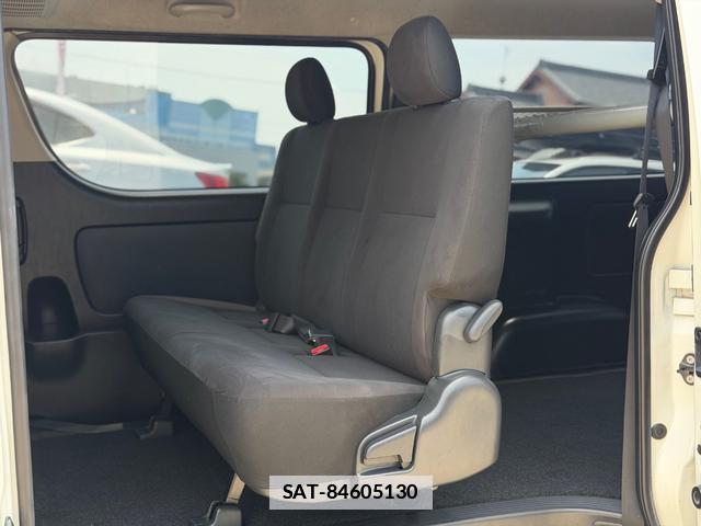 Toyota HIACE VAN 2016-05 7801023-11