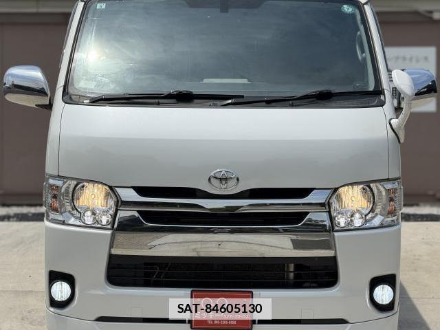 Toyota HIACE VAN 2016-05 7801023-2