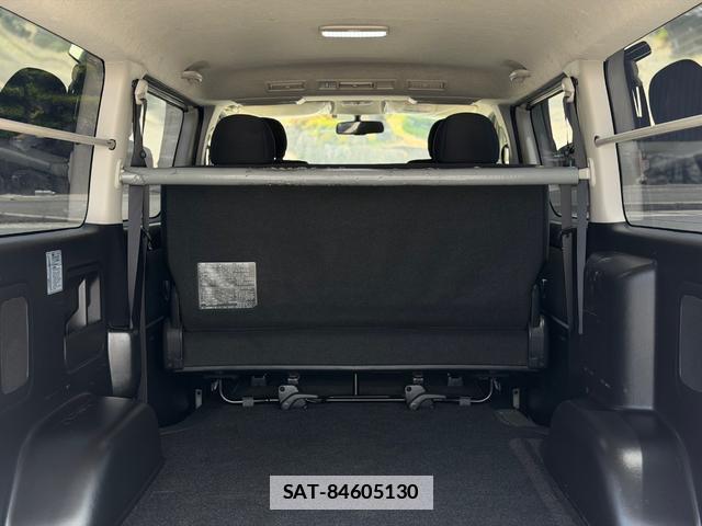 Toyota HIACE VAN 2016-05 7801023-7