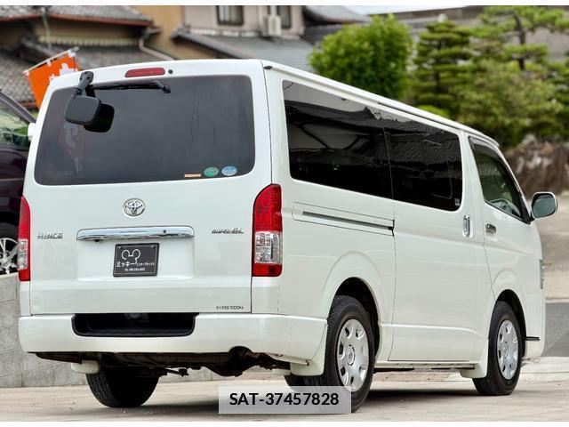 Toyota HIACE VAN 2015-09 7801025-5