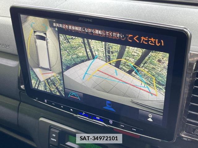 Toyota HIACE VAN 2024-06 7801572-4