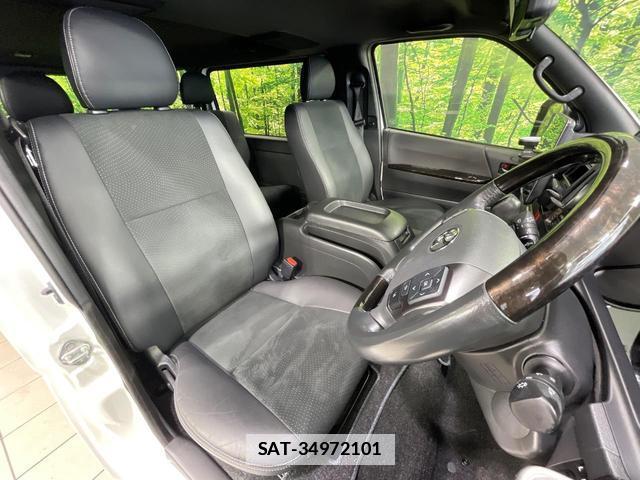 Toyota HIACE VAN 2024-06 7801572-7