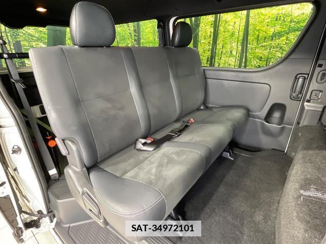 Toyota HIACE VAN 2024-06 7801572-8