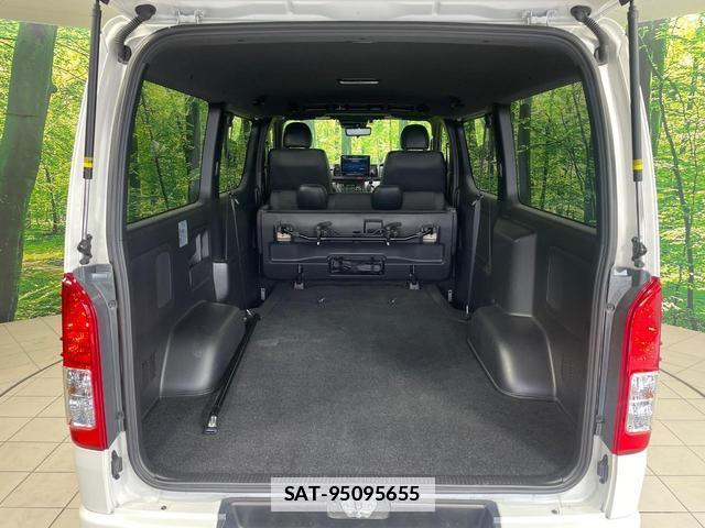 Toyota HIACE VAN 2025 7801573-9