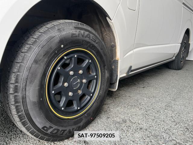 Toyota HIACE VAN 2014-06 7801933-5