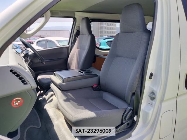 Toyota HIACE VAN 2013-02 7802351-14