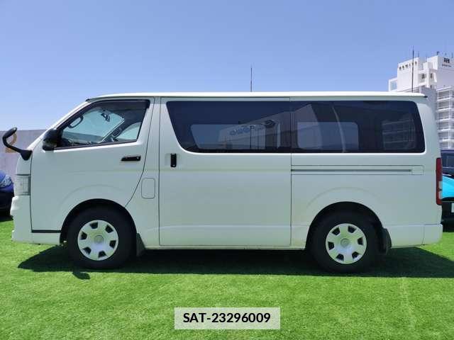 Toyota HIACE VAN 2013-02 7802351-19