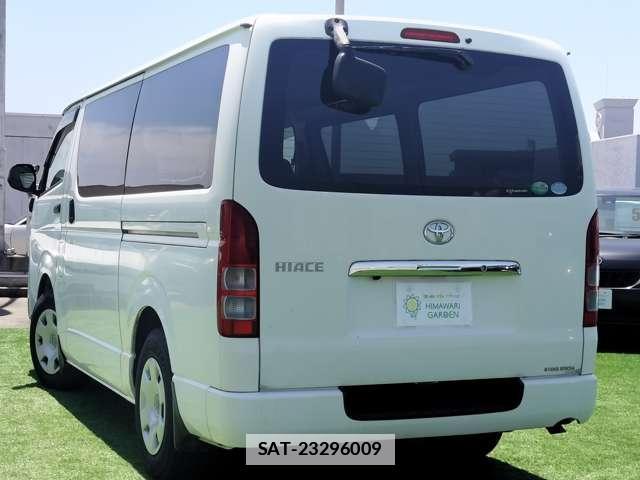Toyota HIACE VAN 2013-02 7802351-3