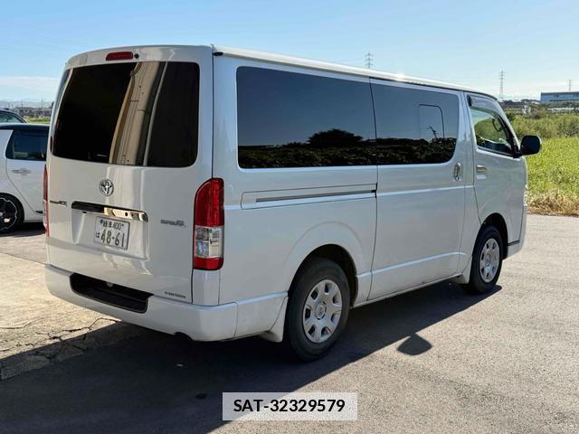Toyota HIACE VAN 2018-07 7803756-6