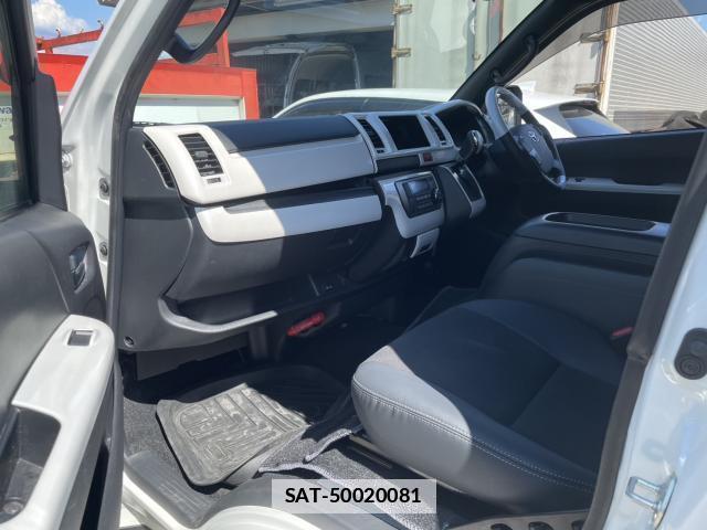Toyota HIACE VAN 2024-05 7804012-16