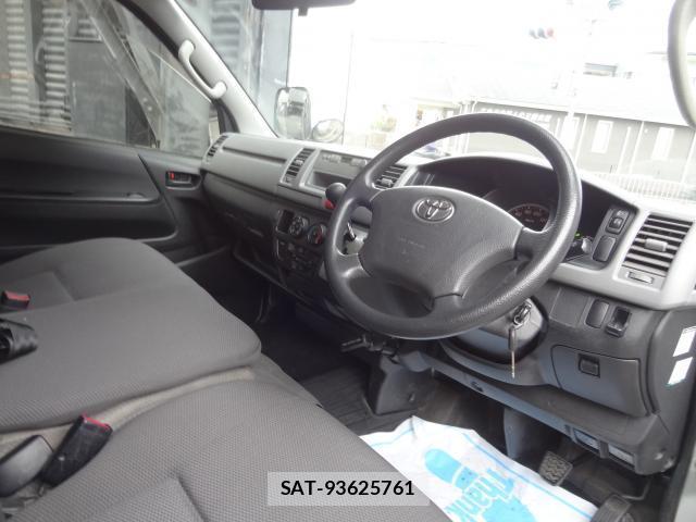 Toyota HIACE VAN 2012-04 7805159-14