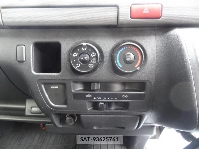 Toyota HIACE VAN 2012-04 7805159-8