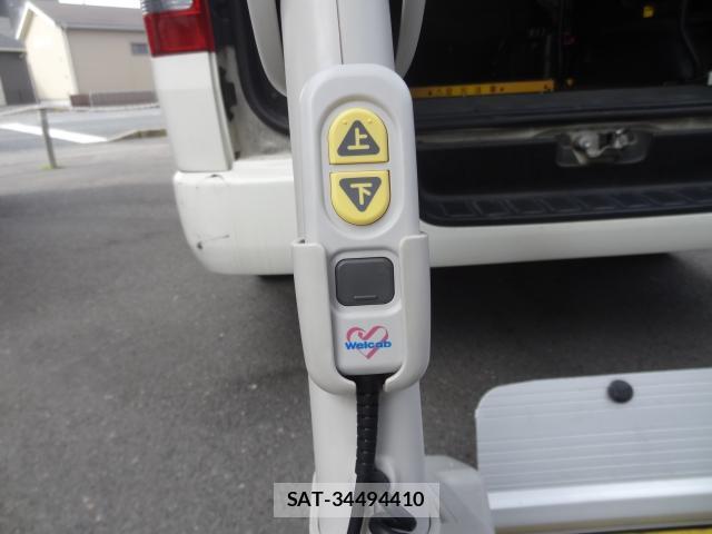 Toyota HIACE VAN 2013-06 7805181-7