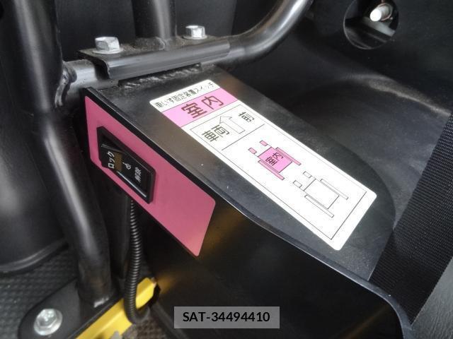 Toyota HIACE VAN 2013-06 7805181-8