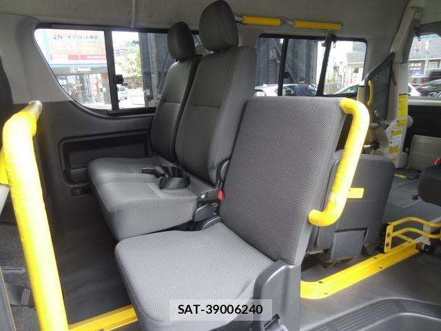 Toyota HIACE VAN 2012-03 7805193-12