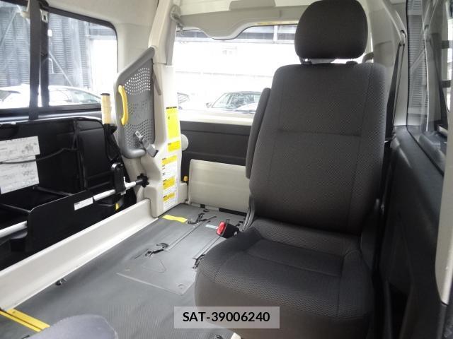 Toyota HIACE VAN 2012-03 7805193-15