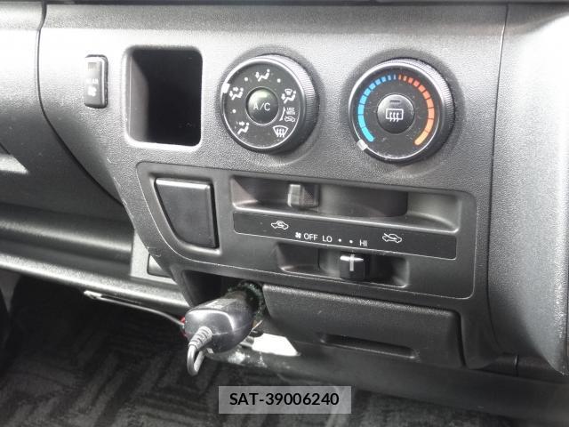 Toyota HIACE VAN 2012-03 7805193-19