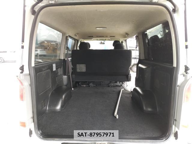 Toyota HIACE VAN 2016-03 7805700-17
