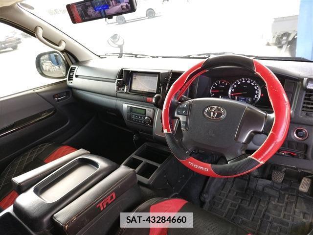 Toyota HIACE VAN 2015-07 7805702-10