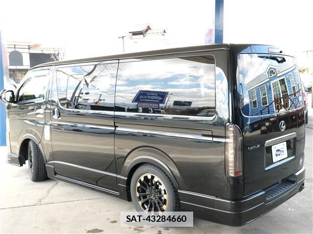 Toyota HIACE VAN 2015-07 7805702-7