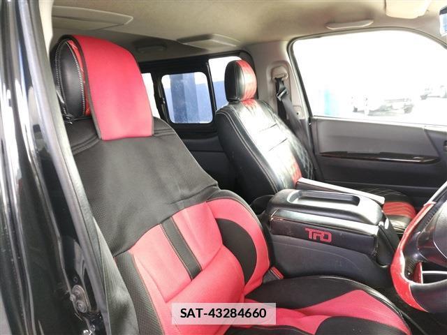 Toyota HIACE VAN 2015-07 7805702-9