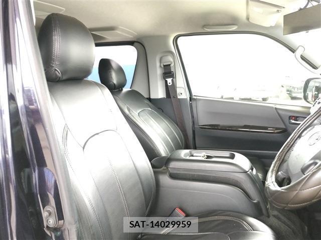 Toyota HIACE VAN 2015-03 7805707-10