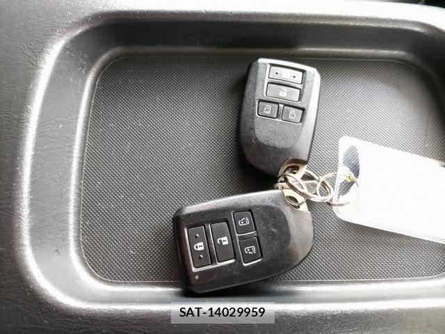 Toyota HIACE VAN 2015-03 7805707-15