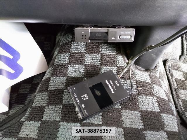 Toyota HIACE VAN 2012-03 7805708-13