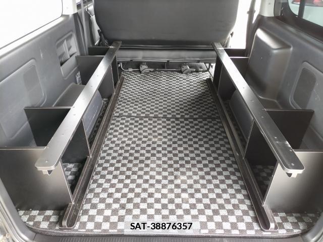 Toyota HIACE VAN 2012-03 7805708-19