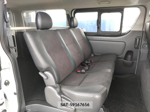 Toyota HIACE VAN 2015-04 7805716-14