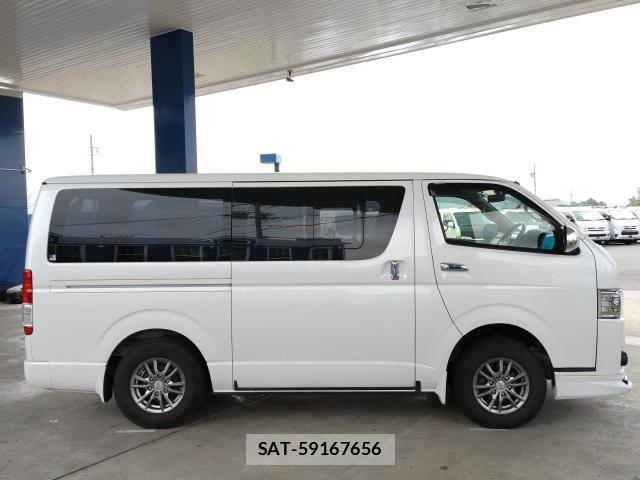 Toyota HIACE VAN 2015-04 7805716-16