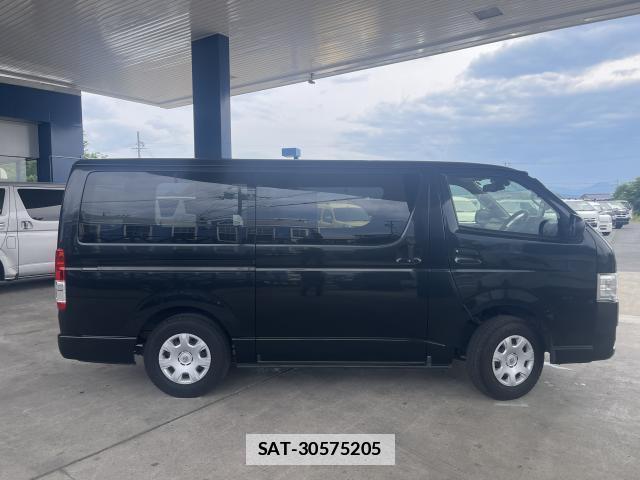 Toyota HIACE VAN 2019-05 7805718-3