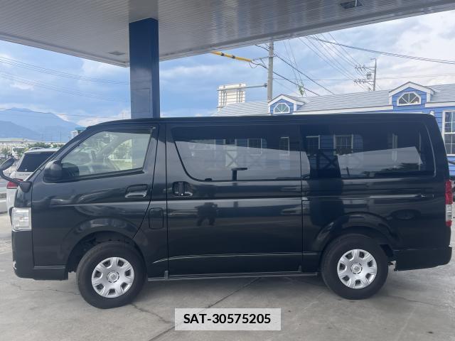 Toyota HIACE VAN 2019-05 7805718-8