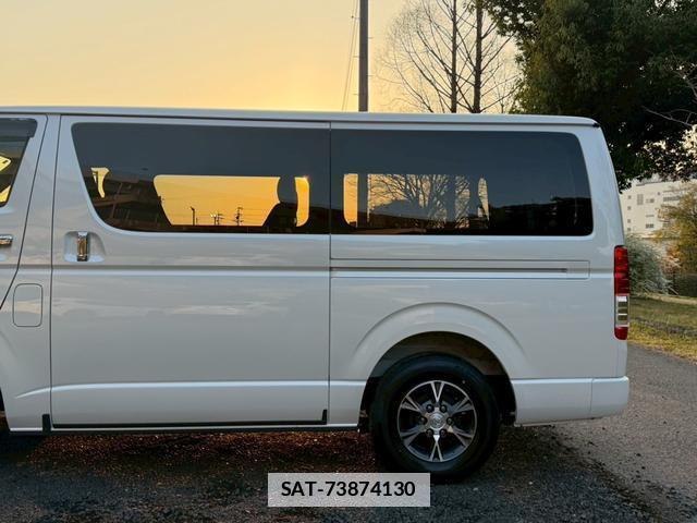 Toyota HIACE VAN 2026-02 7805968-10