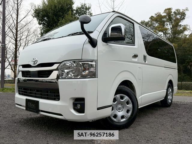 Toyota HIACE VAN 2025-08 7805969-0