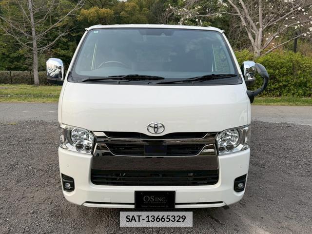 Toyota HIACE VAN 2025-05 7805971-17