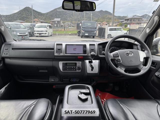 Toyota HIACE VAN 2014-08 7808070-2