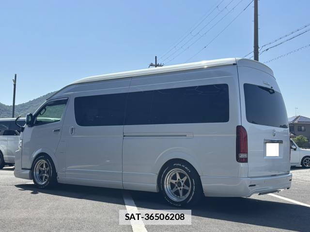 Toyota HIACE VAN 2020-12 7808072-1