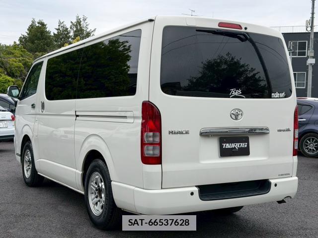 Toyota HIACE VAN 2010 7808593-6