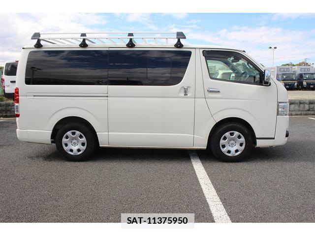 Toyota HIACE VAN 2020-09 7809326-14
