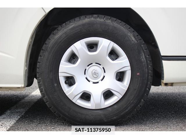 Toyota HIACE VAN 2020-09 7809326-16