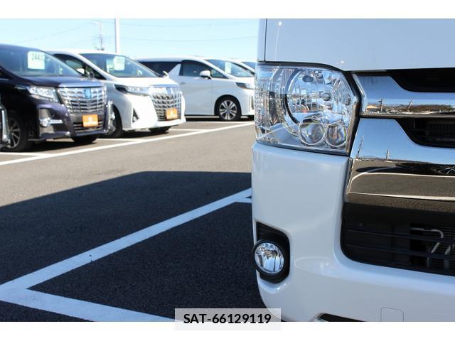 Toyota HIACE VAN 2020-09 7809460-14
