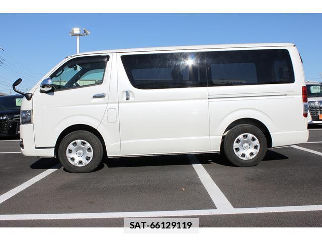 Toyota HIACE VAN 2020-09 7809460-6