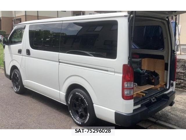 Toyota HIACE VAN 2015-02 7809572-1