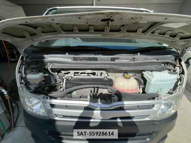 Toyota HIACE VAN 2012-03 7809739-18
