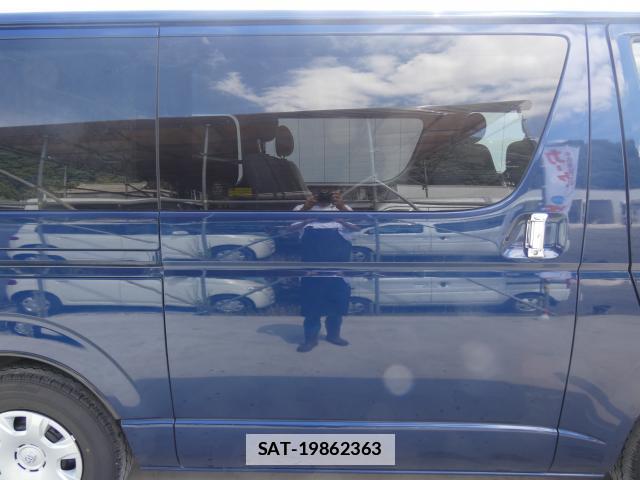 Toyota HIACE VAN 2005-05 7809751-16